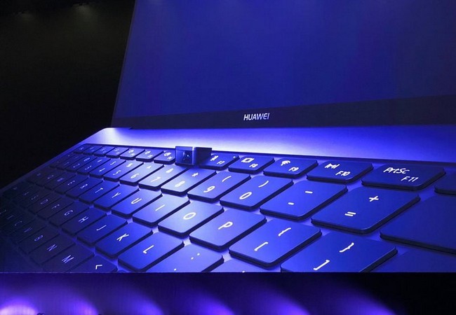 Huawei trình làng Laptop MateBook X Pro mới viền màn hình siêu mỏng ảnh 1