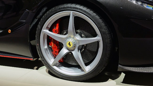 Ngắm siêu xe Ferrari LaFerrari Aperta giá 58,4 tỷ đồng cháy hàng ảnh 5