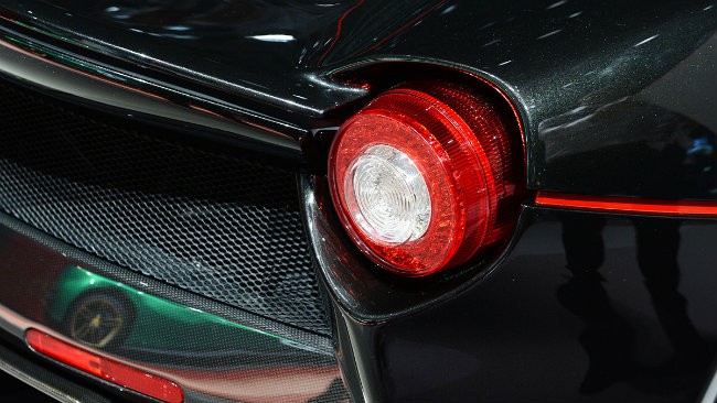 Ngắm siêu xe Ferrari LaFerrari Aperta giá 58,4 tỷ đồng cháy hàng ảnh 6