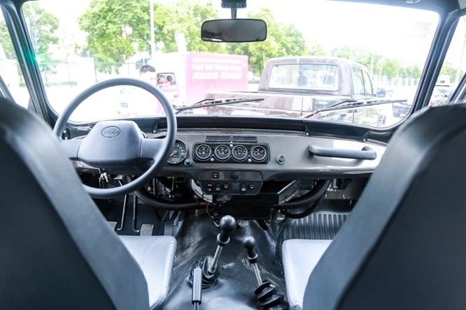 UAZ Hunter Xe Nga chỉ dành cho người hoài cổ ảnh 9