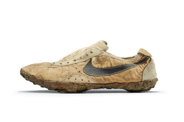 Đôi giày đầu tiên của Nike đang được bán đấu giá lên tới 188 triệu đồng trên Ebay ảnh 1