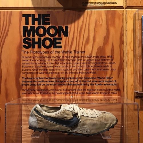 Đôi giày đầu tiên của Nike đang được bán đấu giá lên tới 188 triệu đồng trên Ebay ảnh 4