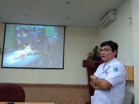 Nghẹt thở cứu trái tim tí hon của em bé sinh non ảnh 1