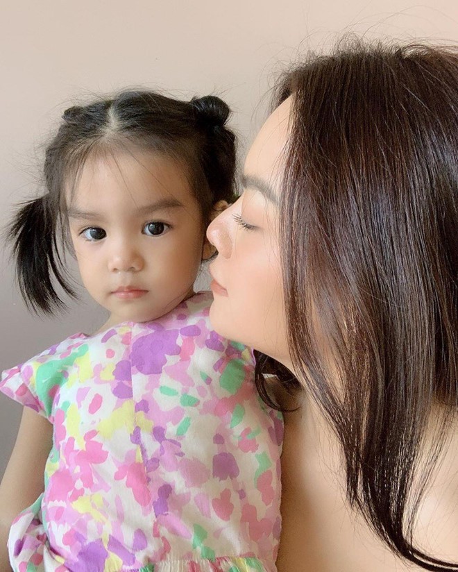 Phạm Quỳnh Anh “lột xác” sau ly hôn hay phụ nữ chỉ đẹp khi một mình? ảnh 11