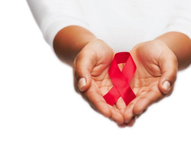 Nhắm đích giảm báo động đỏ nhiễm mới HIV/AIDS do quan hệ đồng tính ảnh 1