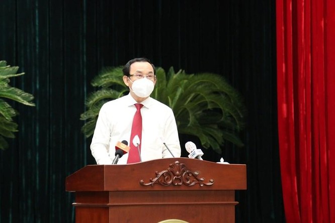 Tân chủ tịch TP.HCM Phan Văn Mãi cam kết kiểm soát dịch bệnh ở TP.HCM ảnh 1