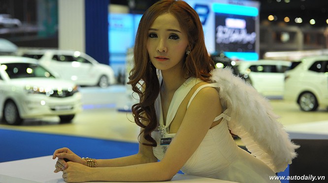 Mãn nhãn với dàn mẫu “nóng bỏng” tại Bangkok Motorshow 2016 ảnh 11