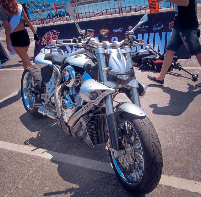 "Á khẩu" với dàn motor siêu khủng tại Vietnam Bike Week ảnh 6
