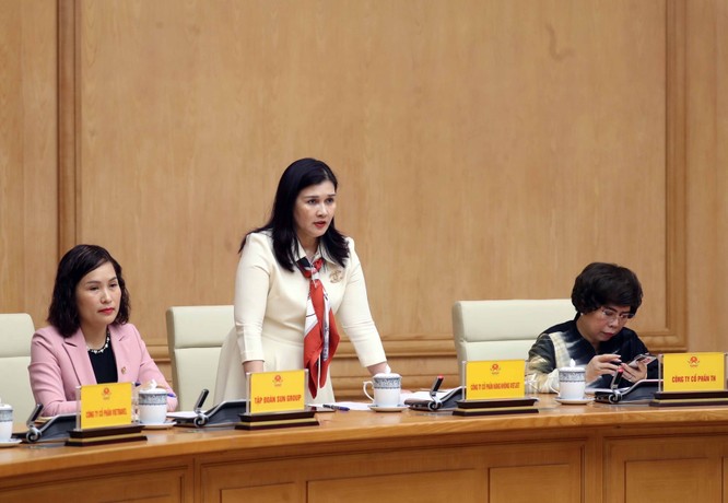 Thủ tướng Nguyễn Xuân Phúc: Dịch bệnh làm khó khăn gấp đôi, ta phải cố gắng gấp ba ảnh 2