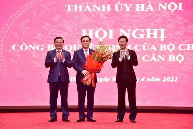 Bộ trưởng Đinh Tiến Dũng được Bộ Chính trị phân công giữ chức Bí thư Thành ủy Hà Nội ảnh 2
