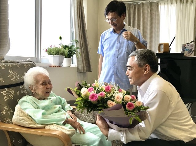 Nghệ sĩ dương cầm Thái Thị Liên - thân mẫu của NSND Đặng Thái Sơn - vừa qua đời ở tuổi 106 ảnh 4