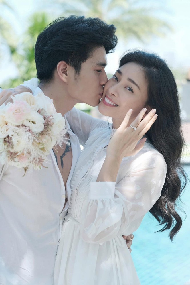 Hot: Ngô Thanh Vân "say yes" lời cầu hôn từ bạn trai kém 11 tuổi ảnh 2