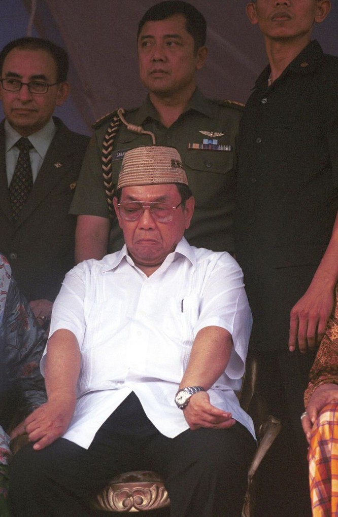 Tổng thống Indonesia Abdurrahman Wahid (Ảnh: Getty)