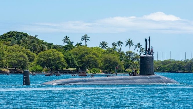 Tàu ngầm USS Missouri lớp Virginia rời xưởng tàu Trân Châu Cảng ngày 10/5 (Ảnh: US Navy)