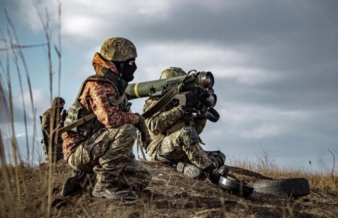 Những tập đoàn vũ khí âm thầm kiếm hàng tỉ USD nhờ chiến sự ở Ukraine ảnh 2