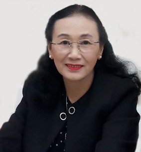 Bà Nguyễn Thị Luận: 