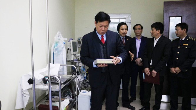 Thứ trưởng Bộ Y tế Đỗ Xuân Tuyên: Phòng dịch virus corona như phòng hỏa! ảnh 1
