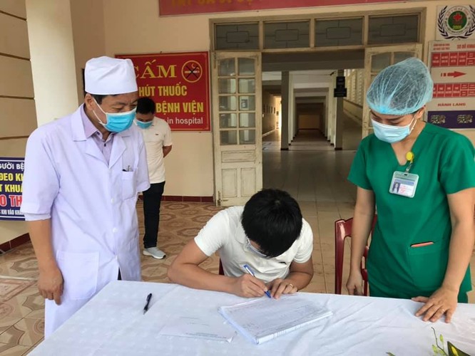 Bệnh nhân 265 mắc COVID-19 về từ Thái Lan đã khỏi bệnh ảnh 1
