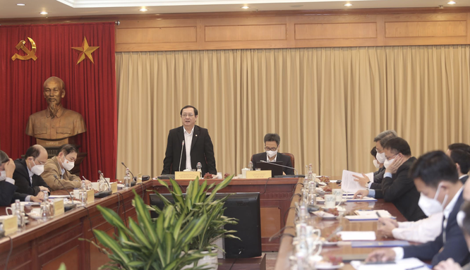 Phó Thủ tướng Chính phủ Vũ Đức Đam: Nâng cao năng lực y tế cơ sở để ứng phó với biến chủng COVID-19 ảnh 2