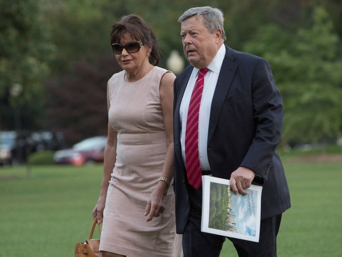 Melania Trump: Từ siêu mẫu thời trang đến đệ nhất phu nhân nước Mỹ ảnh 16