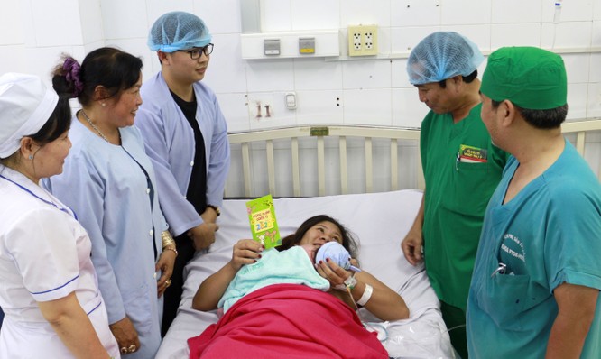 Những em bé sinh vào thời khắc giao thừa năm Canh Tý 2020 ảnh 5