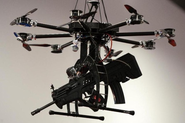 Bộ Quốc Phòng Việt Nam "tuýt còi" thú chơi Drone tự phát ảnh 2