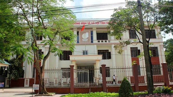 Ngắm công sở khang trang ở 3 tỉnh, thành đòi xây 'Trung tâm hành chính nghìn tỉ' - ảnh 10