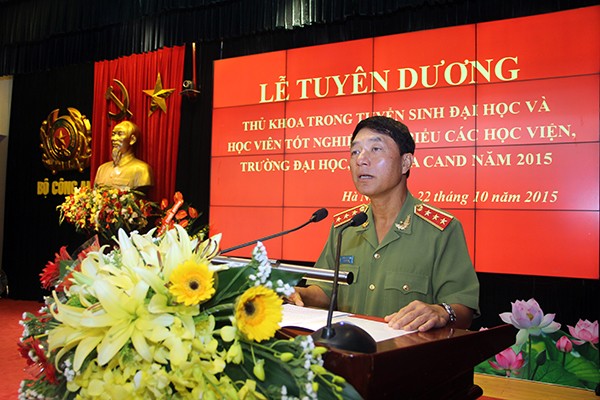 Cách chức thứ trưởng Bộ Công an, đề nghị giáng cấp xuống Đại tá đối với tướng Bùi Văn Thành ảnh 1
