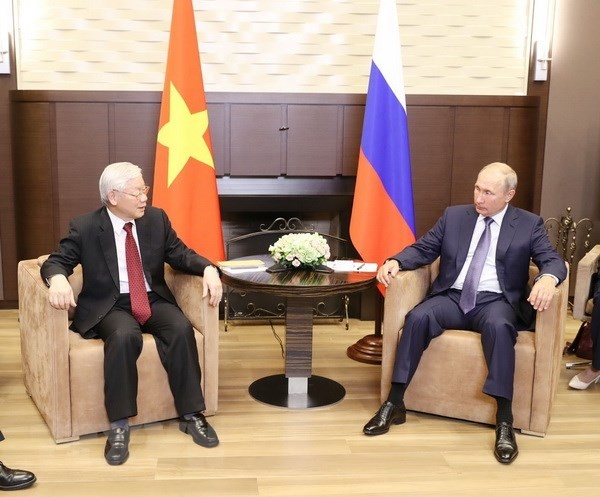 Việt - Nga nhấn mạnh hợp tác quốc phòng - an ninh, khoa học, năng lượng ảnh 1