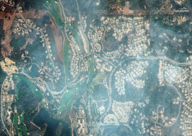 Thảm họa cháy rừng ở California nhìn từ vệ tinh ảnh 11