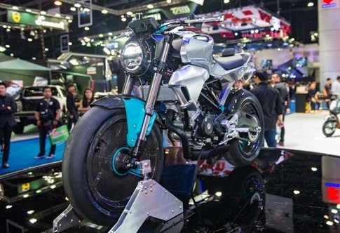 Tương lai nào đợi chờ chiếc mô tô 150cc đốn triệu trái tim của Honda ảnh 1