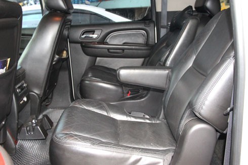 'Khủng long' Cadillac Escalade 2007 giá 1,2 tỷ tại Việt Nam ảnh 8