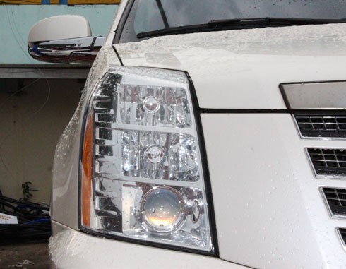 'Khủng long' Cadillac Escalade 2007 giá 1,2 tỷ tại Việt Nam ảnh 4