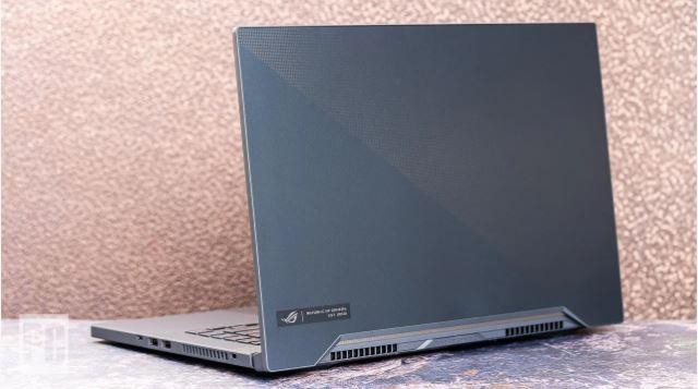 Asus ROG Zephyrus M15 vs Razer Blade 15: Laptop gaming kiêm laptop văn phòng ảnh 1
