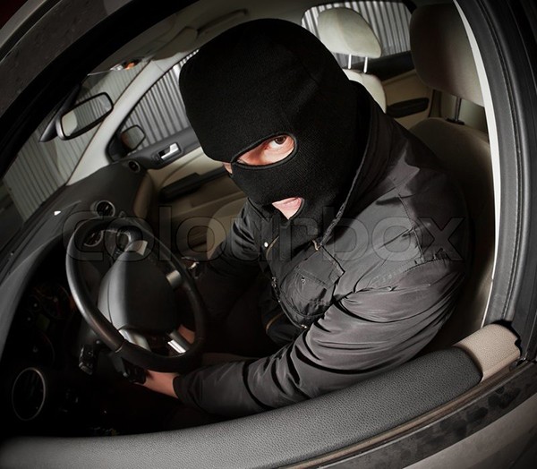 Cảnh báo: Xuất hiện "công nghệ" mới trộm xe ô tô khởi động bằng nút bấm