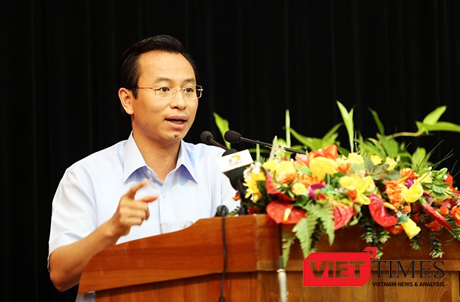 Bí thư Thành ủy Đà Nẵng Nguyễn Xuân Anh một lần nữa khẳng định sẽ làm hầm chui qua sông Hàn và bắt đầu khởi công vào năm 2018.