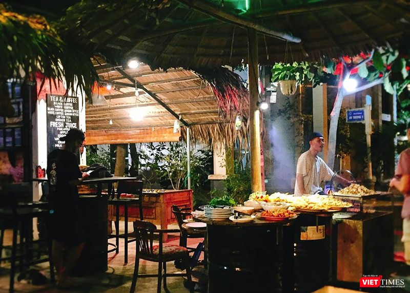 Đà Nẵng thành lập “Khu phố Tây”-Du lịch đêm An Thượng ảnh 1 Sức hấp dẫn của phố du lịch đêm trên đường Ngô Thì Sĩ