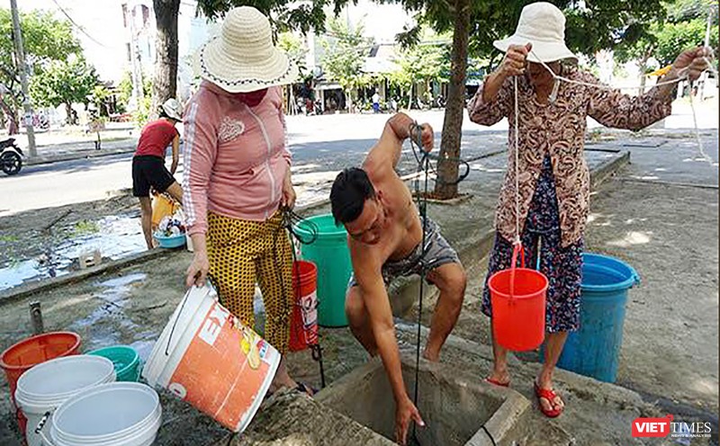 Người dân Đà Nẵng đối mặt với tình trạng thiếu nước sinh hoạt suốt 10 ngày qua