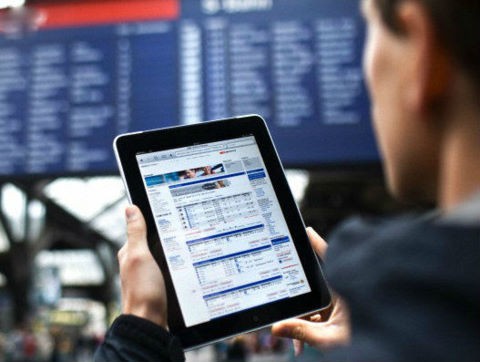 Hà Nội trang bị Smartphone cho cảnh sát giao thông, công an khu vực ảnh 1
