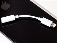 Adaptor tai nghe 3,5mm cho iPhone 7 kém chất lượng