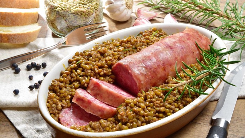 Văn hóa ẩm thực dịp Tết Dương lịch trên toàn thế giới ảnh 7