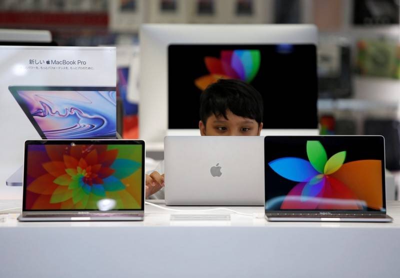 Cuộc điều tra độc quyền mới nhất của Nhật Bản nhằm vào nhà sản xuất iPhone. Ảnh: Reuters