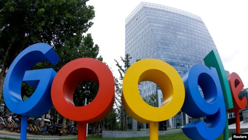 Google sẽ chuyển việc sản xuất smartphone Pixel ra khỏi Trung Quốc để tránh thuế. Ảnh: trụ sở văn phòng công ty Google tại Bắc Kinh (Ảnh: Reuter) 