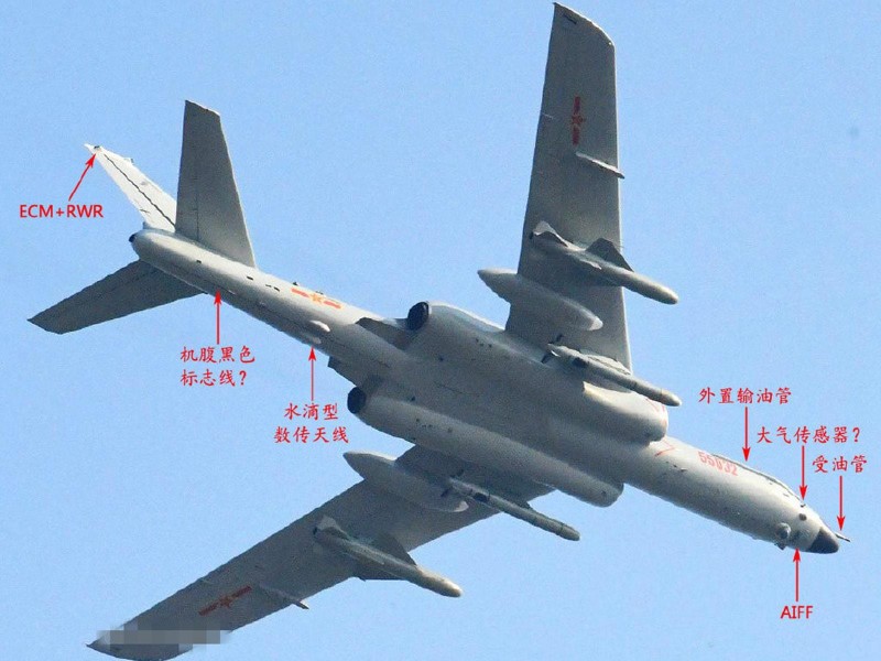 Hình ảnh về chiếc H-6N, mẫu cải tiến mới nhất của loại máy bay ném bom chiến lược H-6 được lan truyền trên mạng. Ảnh: Đa Chiều