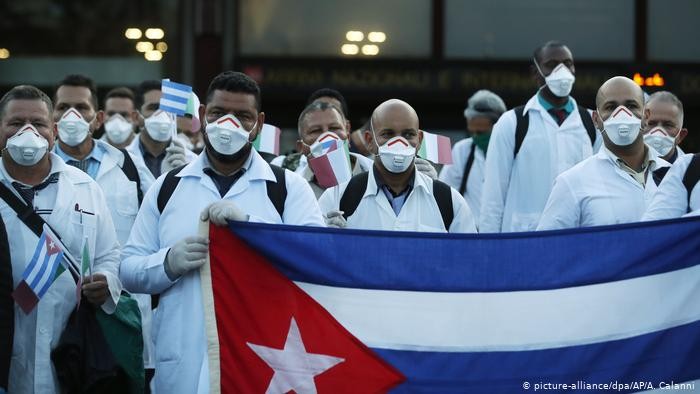 Cuba được coi là quốc gia đối phó có hiệu quả dịch bệnh COVID-19 và có tiềm năng sản xuất vaccine chống virus Corona mới (Ảnh: Deutsche Welle)