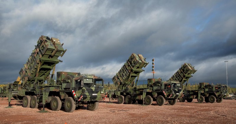 Quân đội Ukraine tiếp nhận hệ thống phòng không Patriot MIM-104 do Đức cung cấp