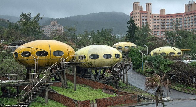 Ngôi làng UFO tại quận Vạn Lý, Đài Loan, từng là địa điểm nổi tiếng vào thập niên 60, 70.