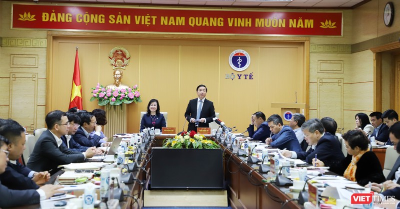 Phó Thủ tướng Trần Hồng Hà làm việc với Bộ Y tế về việc tháo gỡ những khó khăn mà ngành Y đang đối mặt