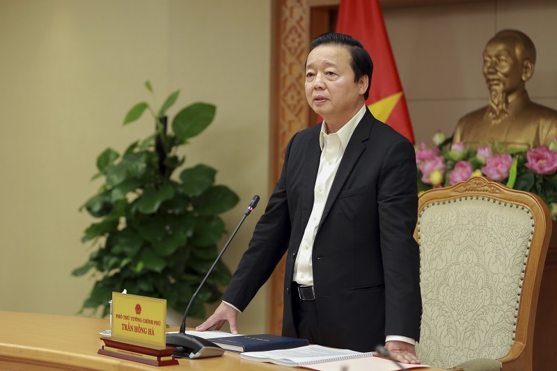 Phó Thủ tướng Trần Hồng Hà phát biểu chỉ đạo tại cuộc họp