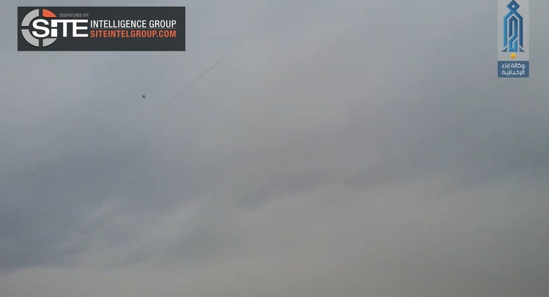 Bức ảnh từ video của trang Iba'a, cơ quan truyền thông khủng bố HTS ghi lại thời điểm trước khi tên lửa tấn công chiếc Su-25.